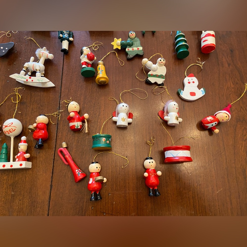 Vintage Tiny Wood Christmas Ornaments Bundle - Picture 3 of 6